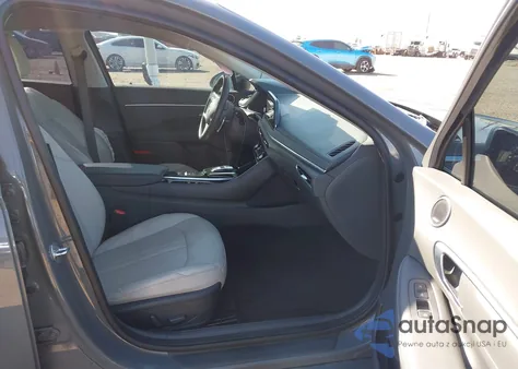 2021 Hyundai Sonata Limited z USA, uszkodzony, nr VIN 5NPEH4J25MH073475